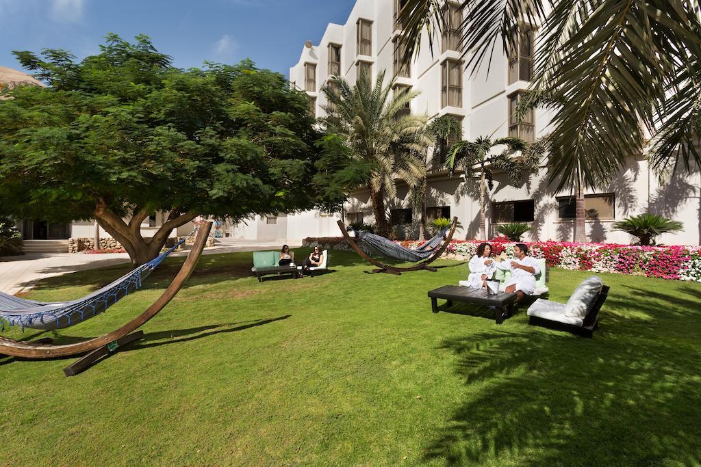 Oasis Dead Sea Hotel En Bokek Exterior foto
